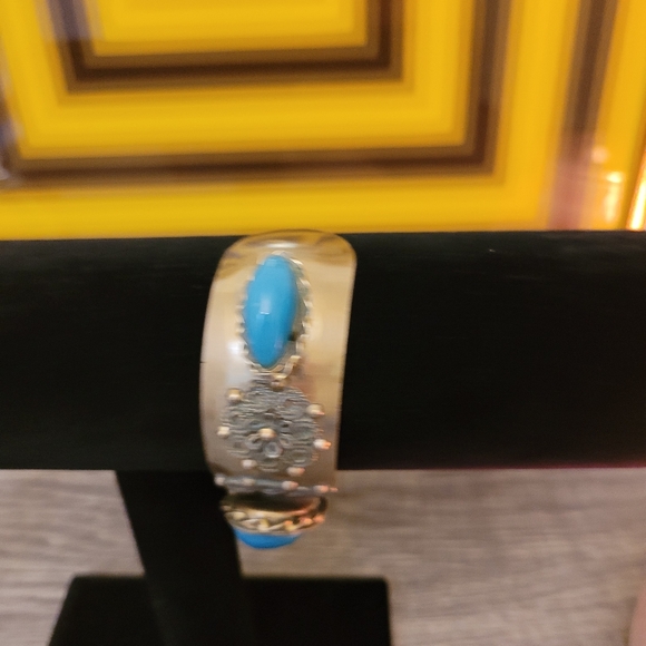 Imitation turquoise stainless steel bracelet - Picture 3 of 6